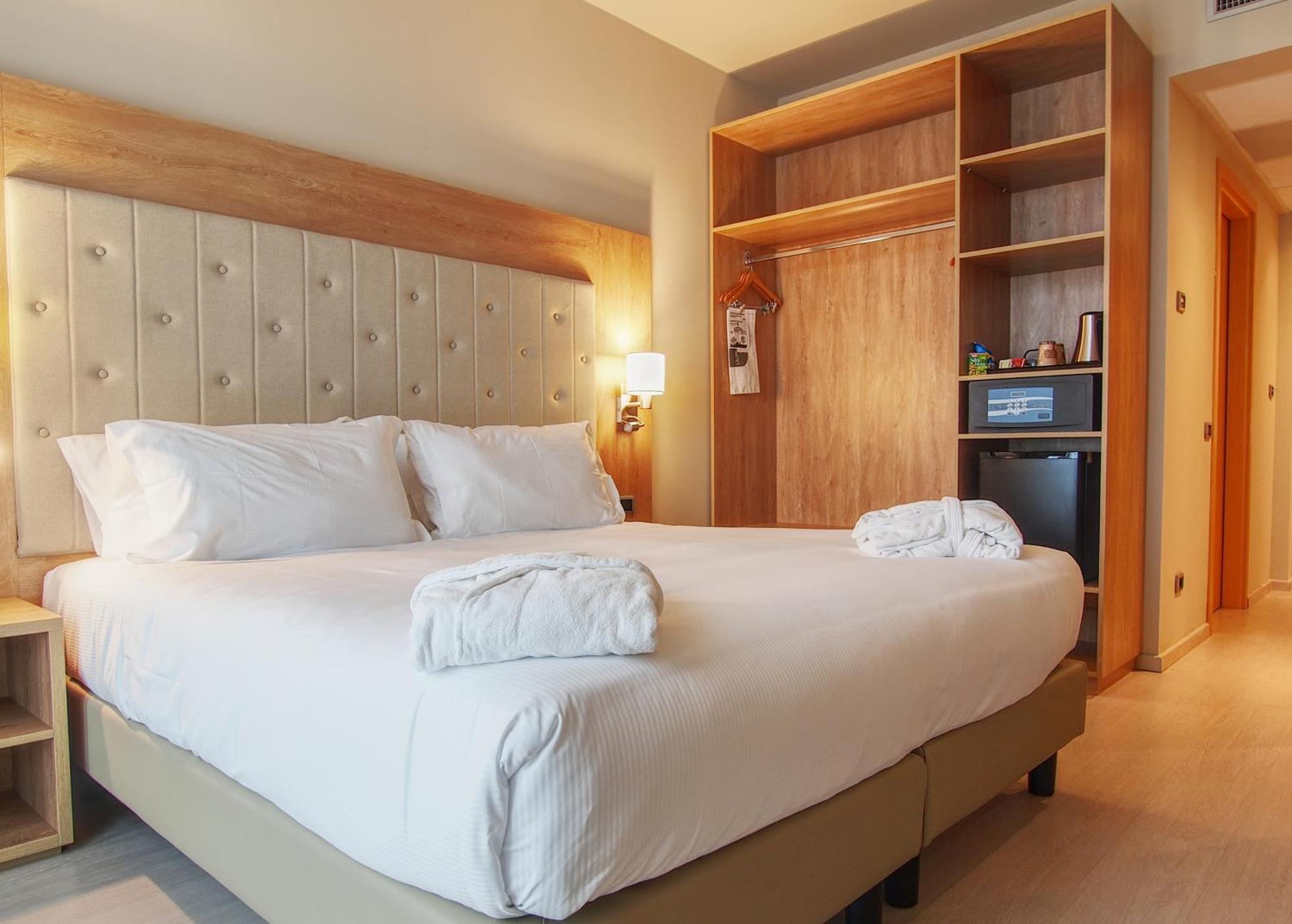 Tower Hotel Malpensa Busto Arsizio Eksteriør bilde